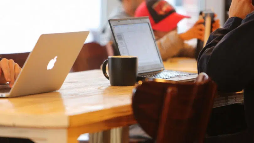 Quelles informations trouve-t-on sur les blogs sur les nouvelles technologies ?
